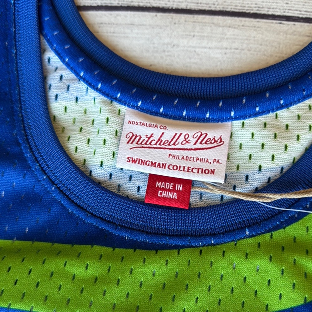 Mitchell & Ness Atlanta Blue and Green Jersey Men’s L - Picture 5 of 8
